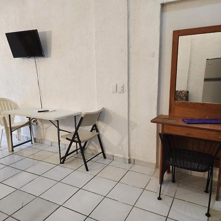 Small Studio Apt 5Min To Dt! Zihuatanejo Exteriör bild