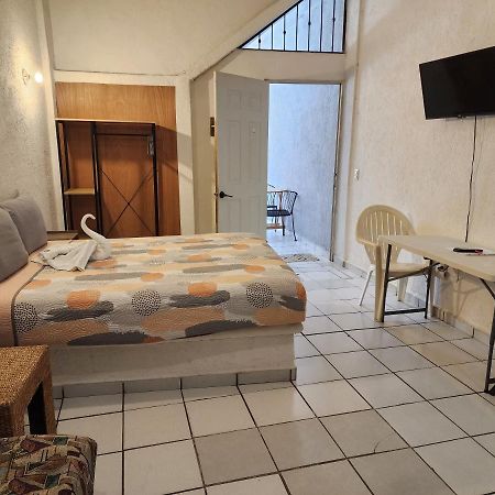 Small Studio Apt 5Min To Dt! Zihuatanejo Exteriör bild